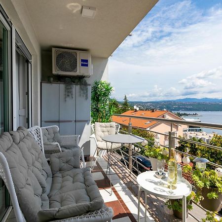Old Lady Opatija Apartment Exterior photo